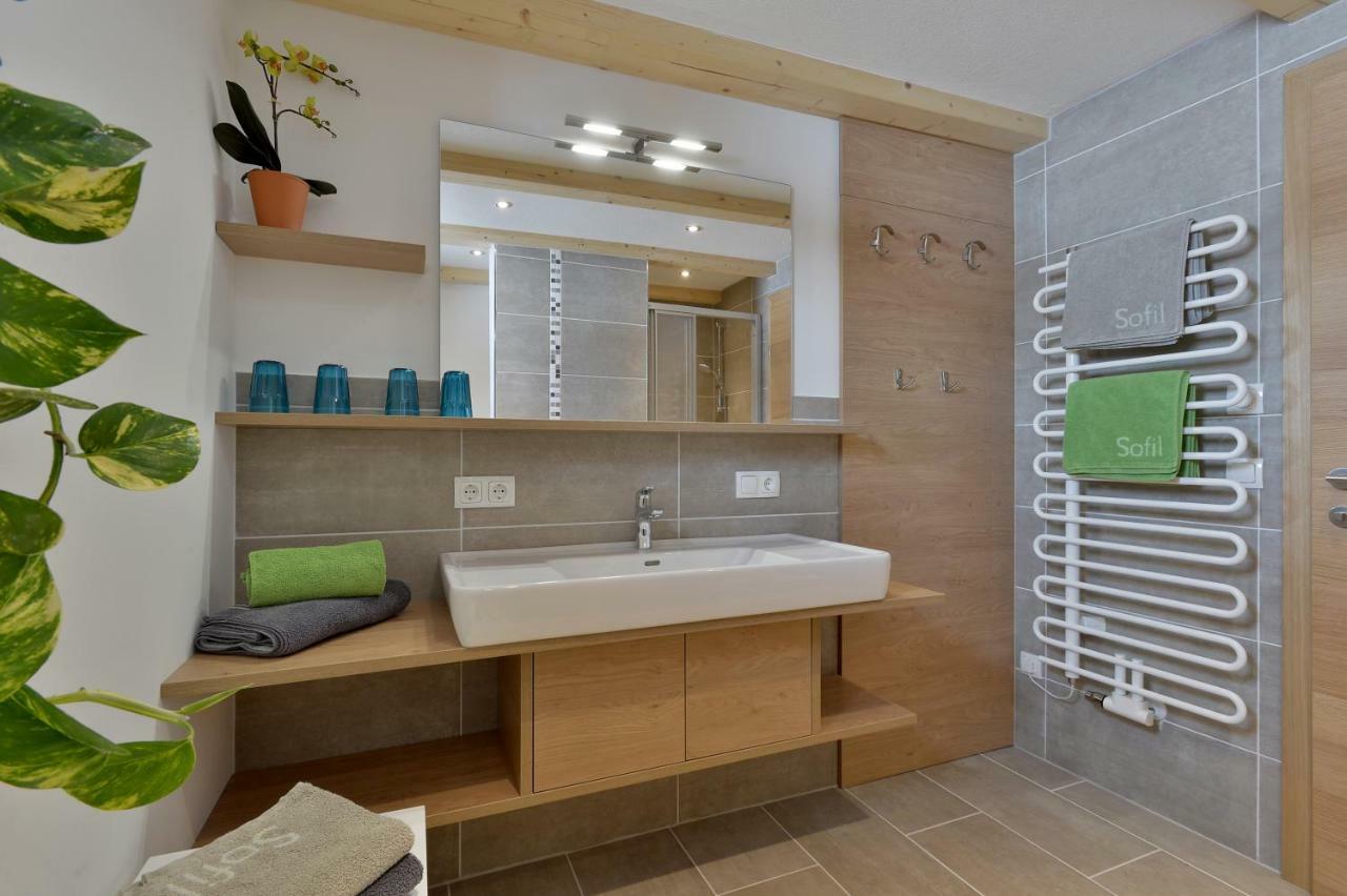 Haus Erika Apartamento Brixen im Thale Exterior foto